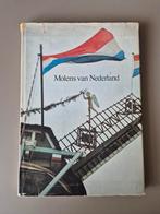 Molens van Nederland  Herman Besselaar, Boeken, Ophalen of Verzenden, Gelezen