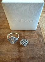 Set van het merk: Pandora ( Ring en bedel ), Ophalen of Verzenden, Zo goed als nieuw