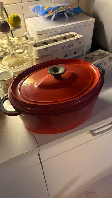 Ovale gietijzeren braadpan, Nomar/Staub beschikbaar voor biedingen