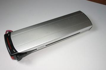 Gezocht defecte accu's Multicycle 4-pins, 33 Volt  beschikbaar voor biedingen