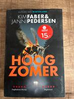 Hoog Zomer - Kim Faber & Janni Pedersen, Ophalen of Verzenden, Zo goed als nieuw, Nederland