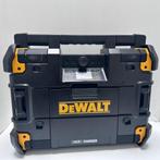 DeWALT DWST1-81078 Radio 18V XR DAB+/FM/Bluetooth TSTAK, Dewalt, Zo goed als nieuw, Support@dewalt.com, 701 E. Joppa Road
Towson, MD 21286
USA