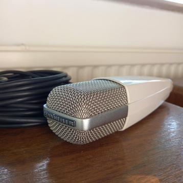Vintage Sennheiser MD421 MD421-N Microfoon met kabel beschikbaar voor biedingen