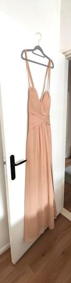 Lange, nude/taupe jurk xs van Azazie voor bruiloft of gala., Kleding | Dames, Gelegenheidskleding, Ophalen, Galajurk, Zo goed als nieuw