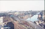 g21 en g22: 2 dia's van uitzicht over Laakkwartier, ca. 1980, 1960 tot 1980, Gebruikt, Foto, Ophalen of Verzenden