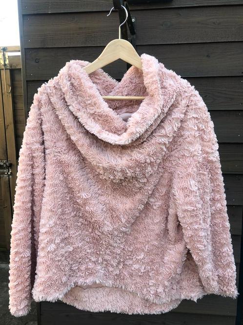 Super zachte fluffy trui!, Kleding | Dames, Truien en Vesten, Zo goed als nieuw, Maat 42/44 (L), Roze, Ophalen of Verzenden