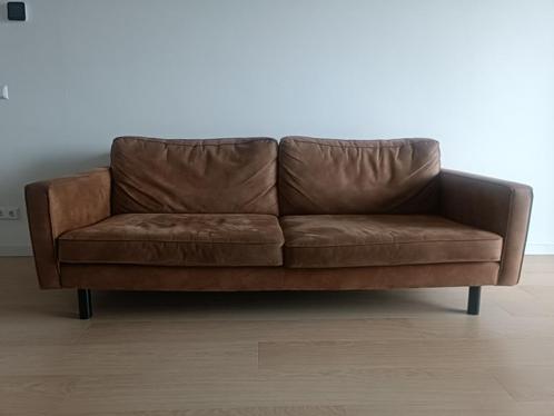 Comfortabele bank van echt leer in cognackleur, Huis en Inrichting, Banken | Sofa's en Chaises Longues, Gebruikt, Driepersoons