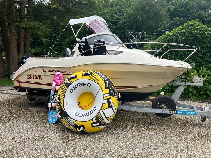 Quicksilver Cabin 540 Cruiser, Watersport en Boten, Motorboten en Motorjachten, Gebruikt, Polyester, Tot 6 meter, Benzine, Buitenboordmotor