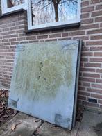 Gratis op te halen: 3 betontegels 100x100, Ophalen, Gebruikt, Beton, Terrastegels