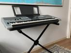 Yamaha keyboard YPT-410, Muziek en Instrumenten, Keyboards, 61 toetsen, Met standaard, Gebruikt, Yamaha