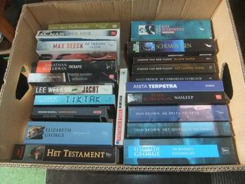 PARTIJ BOEKEN BANANENDOOS THRILLERS SAMEN €6,50! beschikbaar voor biedingen