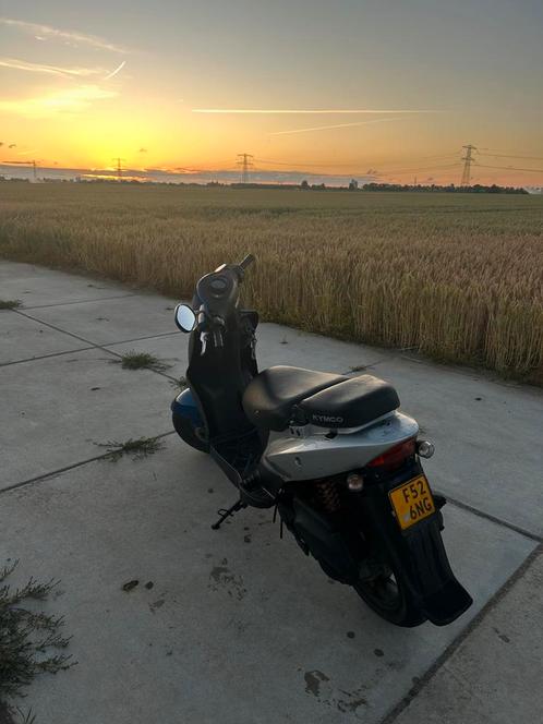 Kymco aggility 50, Fietsen en Brommers, Scooters | Kymco, Gebruikt, Agility, Maximaal 45 km/u, Benzine, Ophalen
