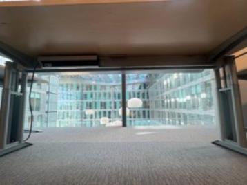 Bureau met slinger en kabelgoot 180x80xH62-84 cm, 19 stuks - afbeelding 6