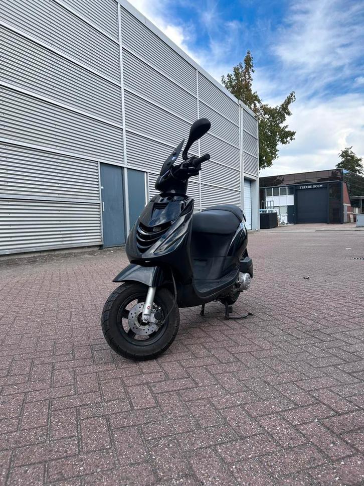 ✅Piaggio Zip 2018 6800KM✅, Fietsen en Brommers, Scooters | Piaggio, Zo goed als nieuw, Zip, Ophalen