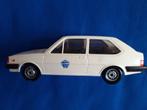 Volvo 343 GL wit Rijkspolitie - Stahlberg 1:20, Hobby en Vrije tijd, Ophalen of Verzenden, Gebruikt, Auto, Overige merken