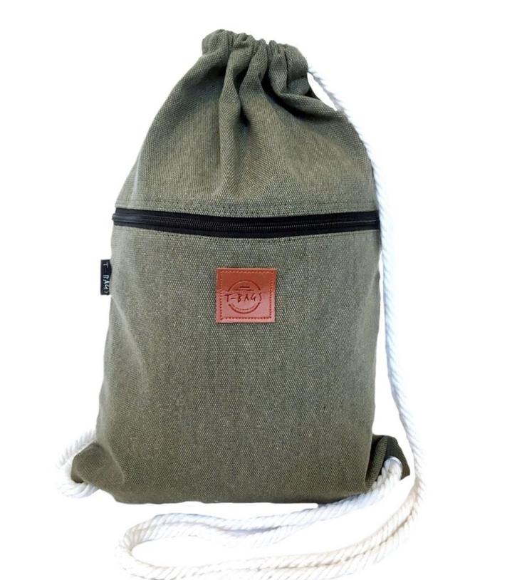 Stoere, eenvoudige rugtas van het merk T-Bag, Solid Green, Sieraden, Tassen en Uiterlijk, Tassen | Rugtassen, Nieuw, Overige merken