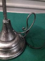 Tafellamp van metaal met witte glazen kap, voorzien van scha, Ophalen of Verzenden, 'T Olde Gre-j, Info@toldegrej.nl, Endepoelstraat 20f Didam