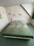 Boxspring met hoofdbord en een z.g.a.n. tweepersoons matras, Ophalen, Gebruikt, Tweepersoons, 180 cm