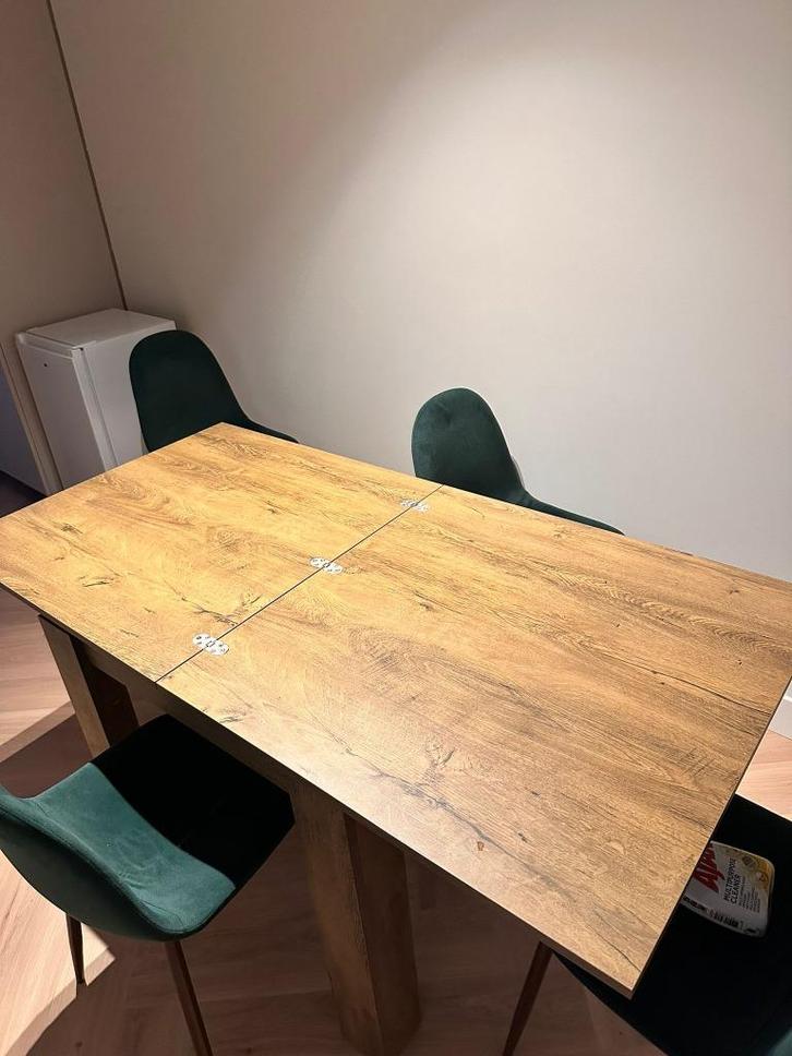 Table (extendable), Huis en Inrichting, Tafels | Eettafels, Zo goed als nieuw, 50 tot 100 cm, 50 tot 100 cm, Vijf personen of meer