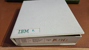17 x 5.25 floppies met IBM doosje beschikbaar voor biedingen