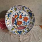 Antiek bord vogel bloemen gesigneerd, Ophalen of Verzenden