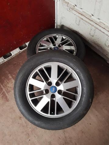Ford Galaxy 16 inch velgen met banden beschikbaar voor biedingen