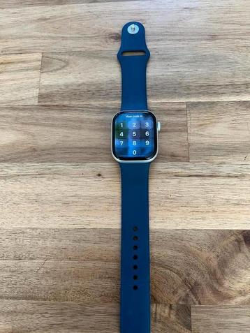 Apple Watch Series 10 GPS 42mm met Denim Sport Band (M/L). beschikbaar voor biedingen
