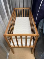 Woodies wiegje incl matras van Petit Amelie zeer goede staat, Kinderen en Baby's, Ophalen, Zo goed als nieuw, Wieg
