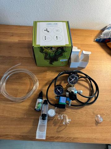 Aqua-noa complete co2 set (Nieuw) beschikbaar voor biedingen
