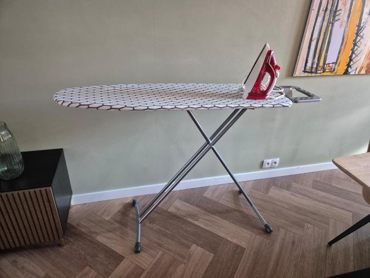 Strijkplank DÄNKA - Ikea - 120 x 37 cm, Witgoed en Apparatuur, Strijkijzers en Strijkplanken, Zo goed als nieuw, Ophalen