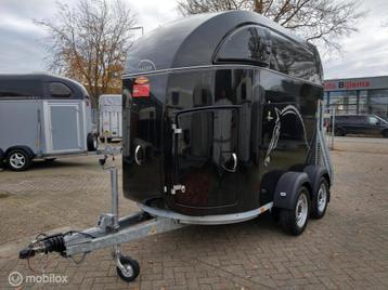 Zeer mooie Bockmann Master met aluminium vloer en zadelkamer beschikbaar voor biedingen