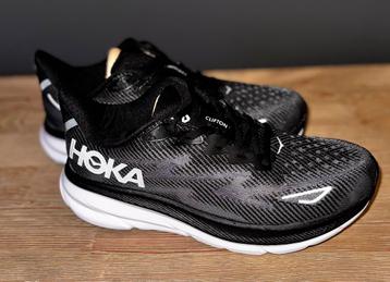 Hoka Clifton 9 nieuw beschikbaar voor biedingen
