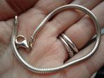 mooie echt zilveren armband slang model 925 weegt 10,9 gram, Ophalen of Verzenden, Zo goed als nieuw, Zilver, Zilver