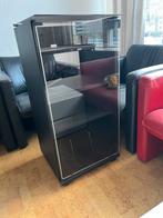 Gratis -retro/vintage Philips kast - ophalenop za 10 januari, Ophalen, Met plank(en), Minder dan 50 cm, Glas