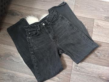 Zwarte Weekday Jeans Maat 34 beschikbaar voor biedingen