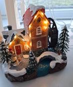 Kersthuis met draaiend waterrad en geluid, Diversen, Kerst, Ophalen of Verzenden, Zo goed als nieuw