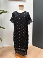 Alix the Label zwarte jurk met print maat L te koop, Zwart, Maat 42/44 (L), Ophalen of Verzenden, Zo goed als nieuw