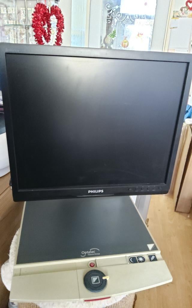 Optelec ClearView+, een elektronische beeldschermloep, Hobby en Vrije tijd, Vergrootglazen, Loepen en Loeplampen, Gebruikt, Ophalen of Verzenden