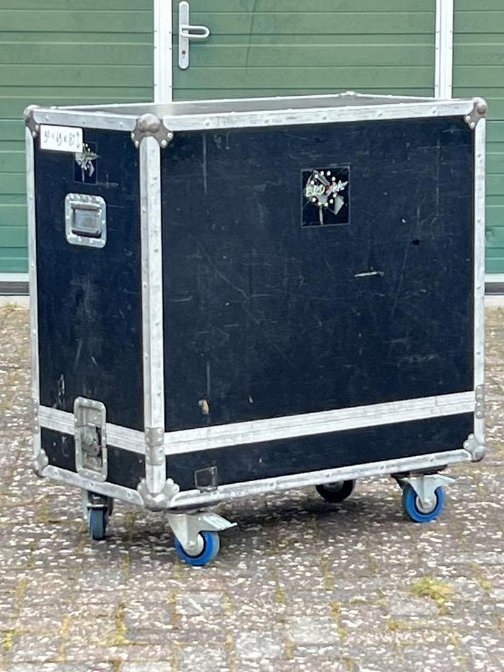 flightcase nr 3, Muziek en Instrumenten, Behuizingen en Koffers, Gebruikt, Overige instrumenten, Flightcase, Ophalen