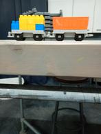 Bak met bouw blokjes en trein, Ophalen of Verzenden, Gebruikt