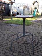 Draaikruk, Tuin en Terras, Tuintafels, Ophalen of Verzenden, Gebruikt, Rond, Metaal