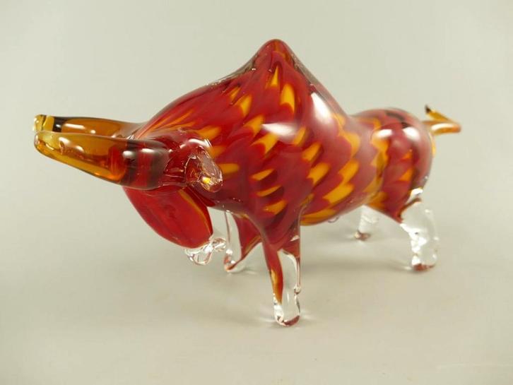 Murano Stijl Glazen Stier - Rood & Geel - 34cm, Antiek en Kunst, Antiek | Glas en Kristal, Ophalen of Verzenden