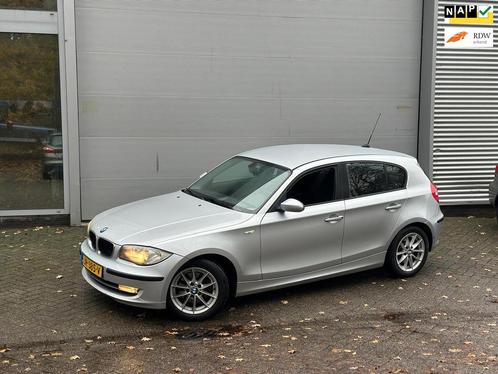 BMW 1-serie 118d Corporate Executive / AUTOMAAT / NETTE AUTO, Auto's, BMW, Bedrijf, Te koop, 1-Serie, ABS, Airbags, Airconditioning