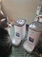 2x Pretty paws automatische voerbak, Dieren en Toebehoren, Kattenvoerbakken en Drinkbakken, Ophalen of Verzenden, Zo goed als nieuw