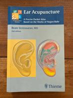 Ear Acupuncture Atlas 2nd edition, Ophalen of Verzenden, Zo goed als nieuw