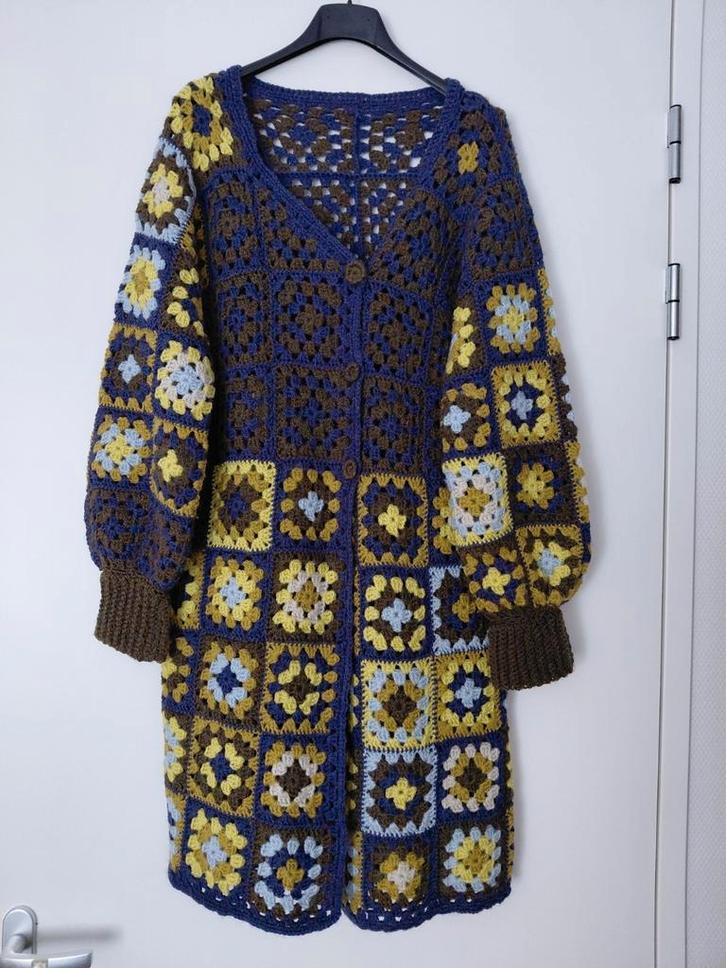 Gehaakt Vest, granny squares, maat 40,, Hobby en Vrije tijd, Breien en Haken, Zo goed als nieuw, Haken, Wol of Garen, Ophalen of Verzenden