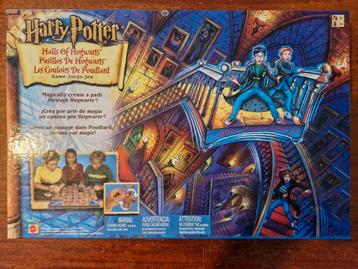 Harry Potter Halls of Hogwarts 2002 bordspel Mattel. beschikbaar voor biedingen