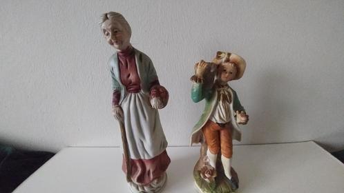 2 mooie keramieken beelden van oma met kleinzoon., Antiek en Kunst, Kunst | Beelden en Houtsnijwerken, Ophalen of Verzenden