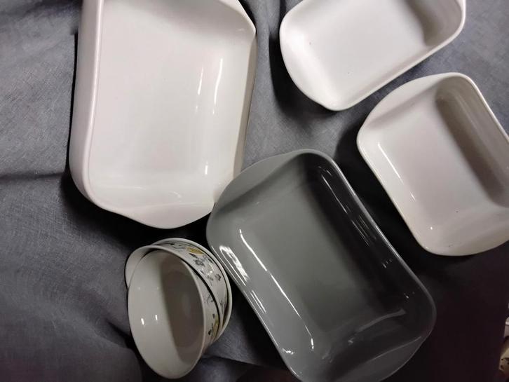 VIVO SERVIES VILLEROY EN BOCH, Huis en Inrichting, Keuken | Servies, Zo goed als nieuw, Ophalen of Verzenden