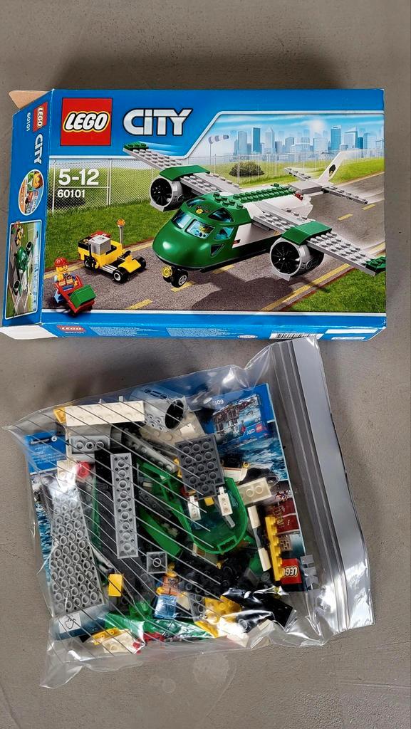 Lego set 60101. Vrachtvliegtuig, Kinderen en Baby's, Speelgoed | Duplo en Lego, Zo goed als nieuw, Ophalen of Verzenden